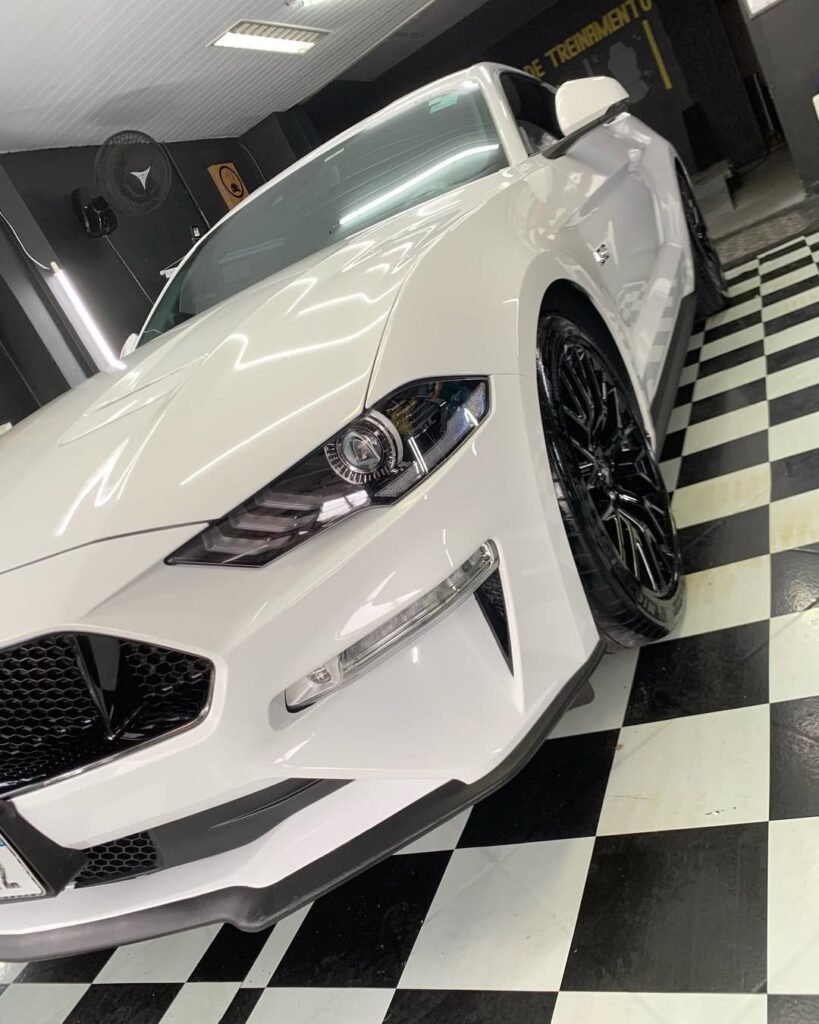 Estética automotiva e car detailing em Joinville - Carro transformado Mustang GT